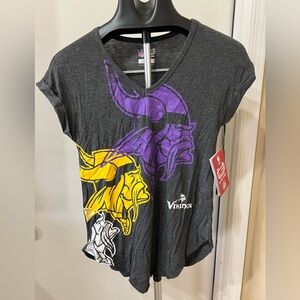 Minnesota Vikings Women’s Graphic Tee NFL Team Apparel women Size S